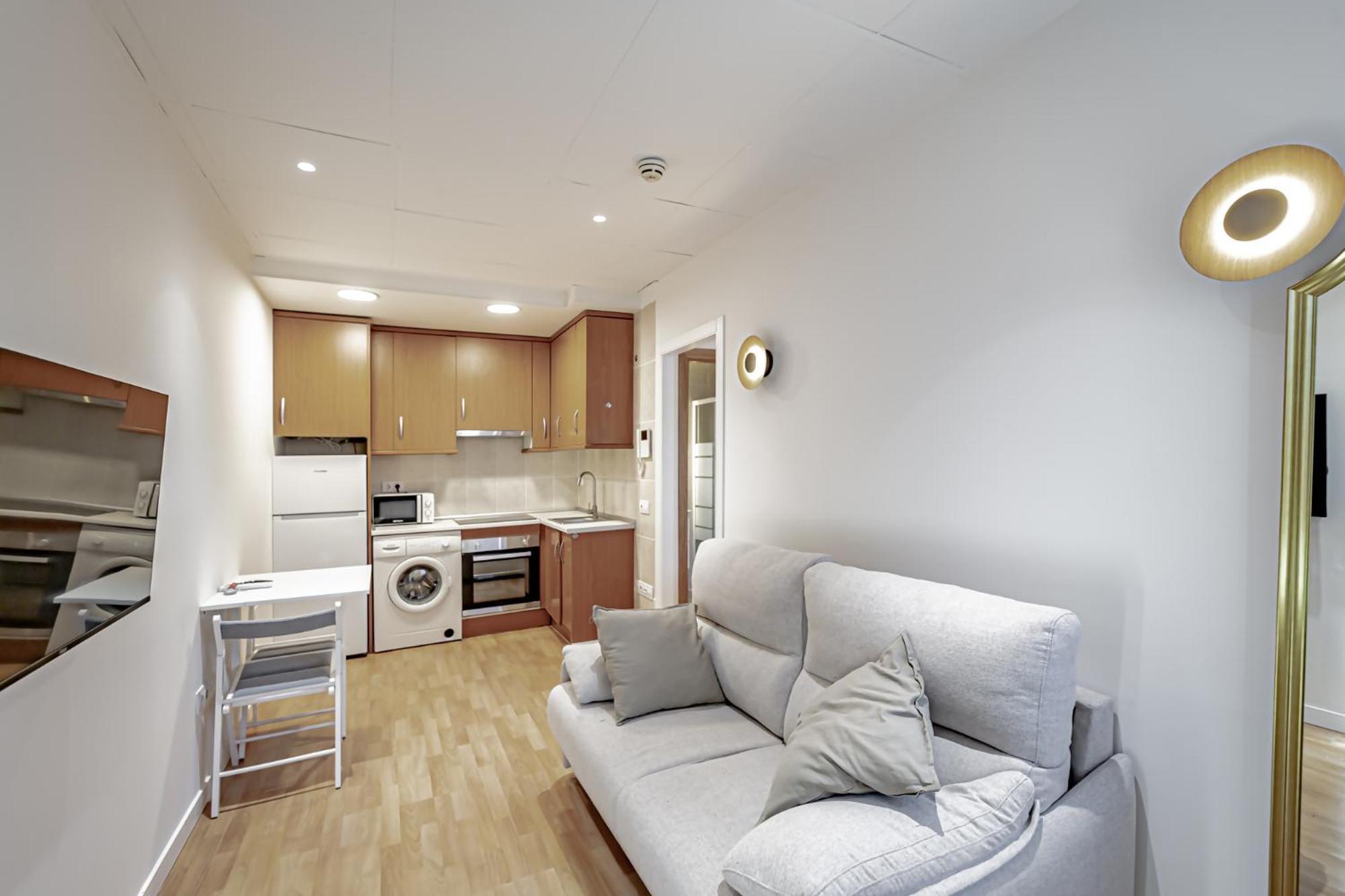 Apartamentos Noviembre 马德里 外观 照片