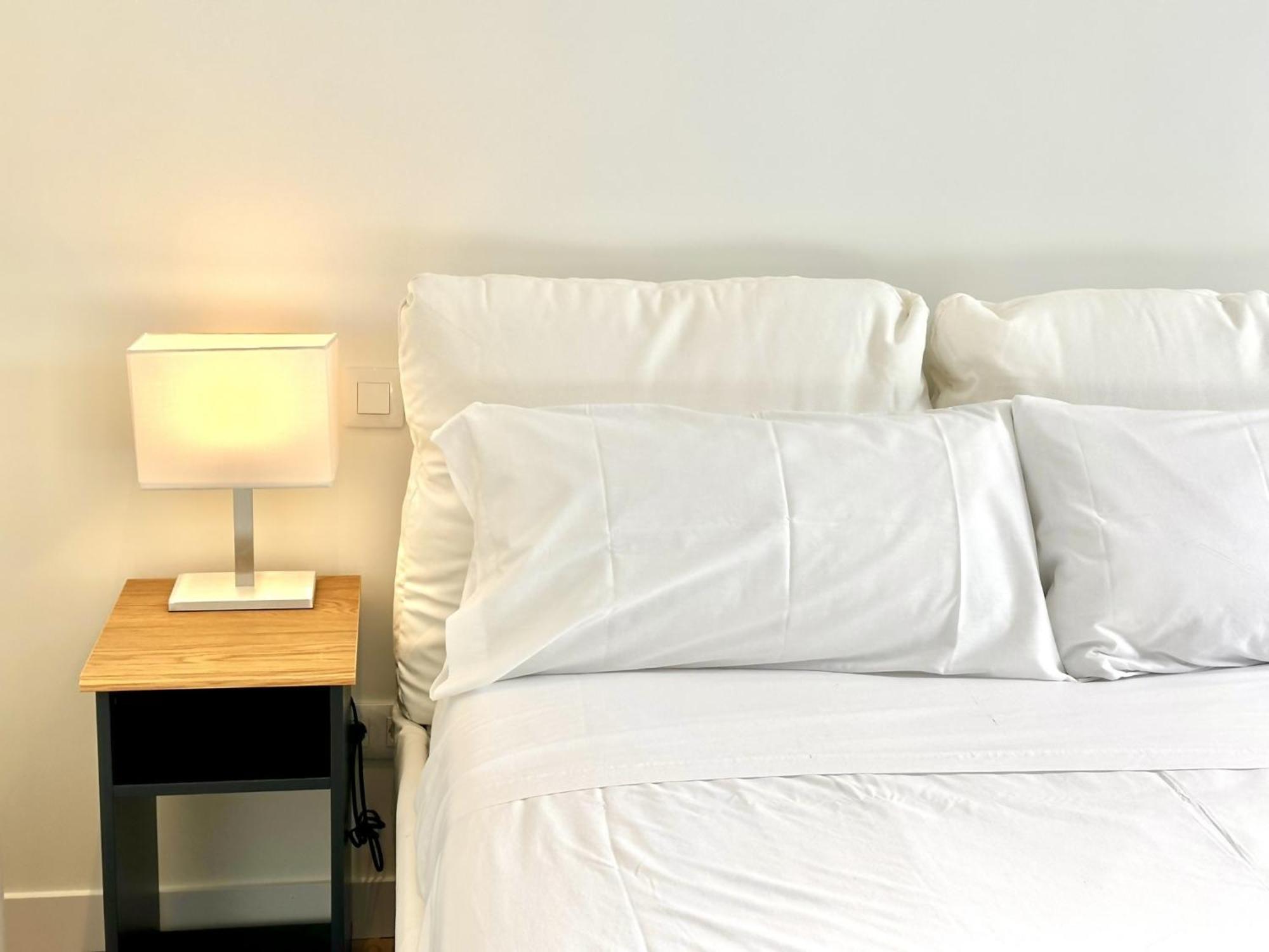 Apartamentos Noviembre 马德里 外观 照片