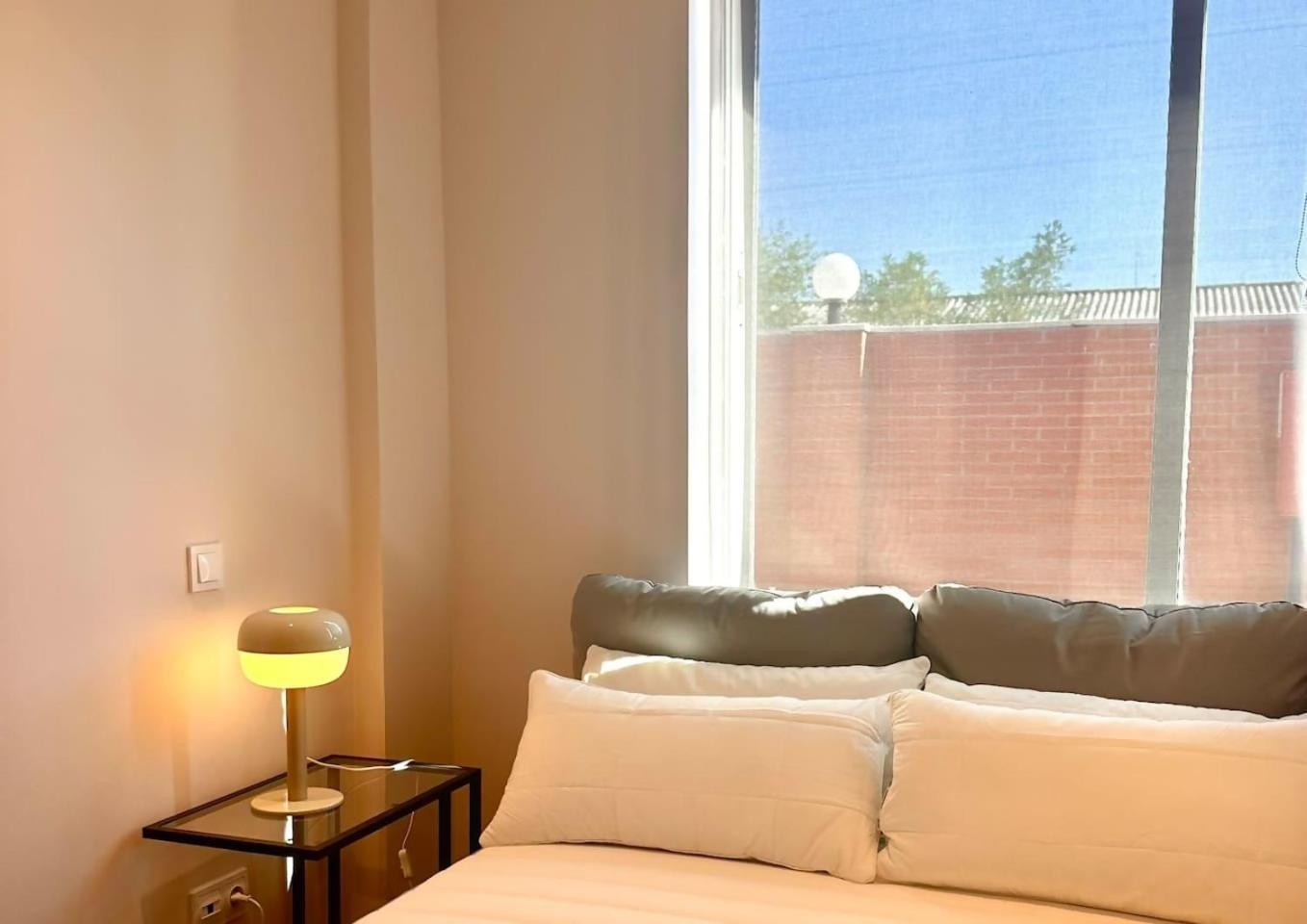 Apartamentos Noviembre 马德里 外观 照片