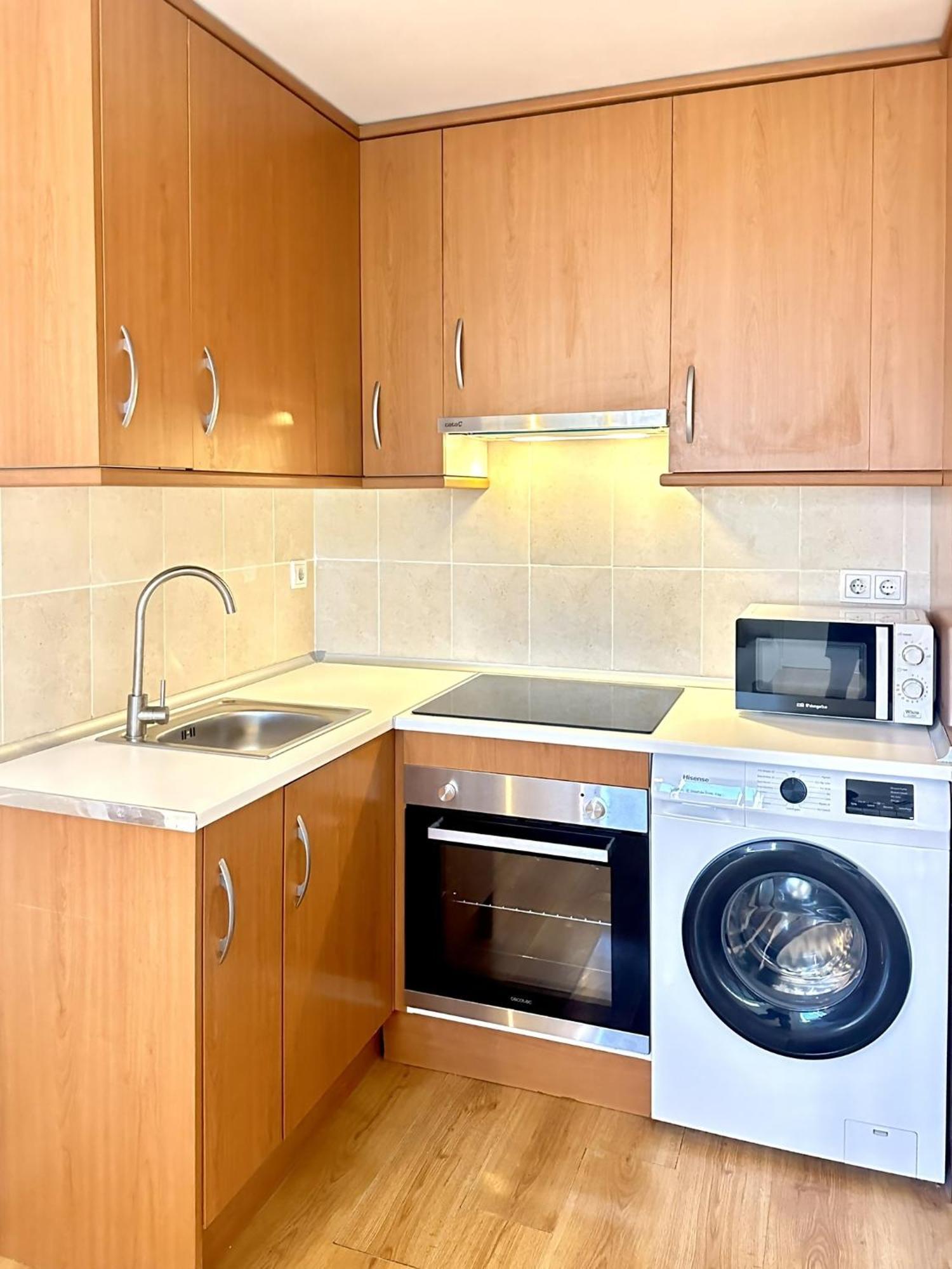 Apartamentos Noviembre 马德里 外观 照片